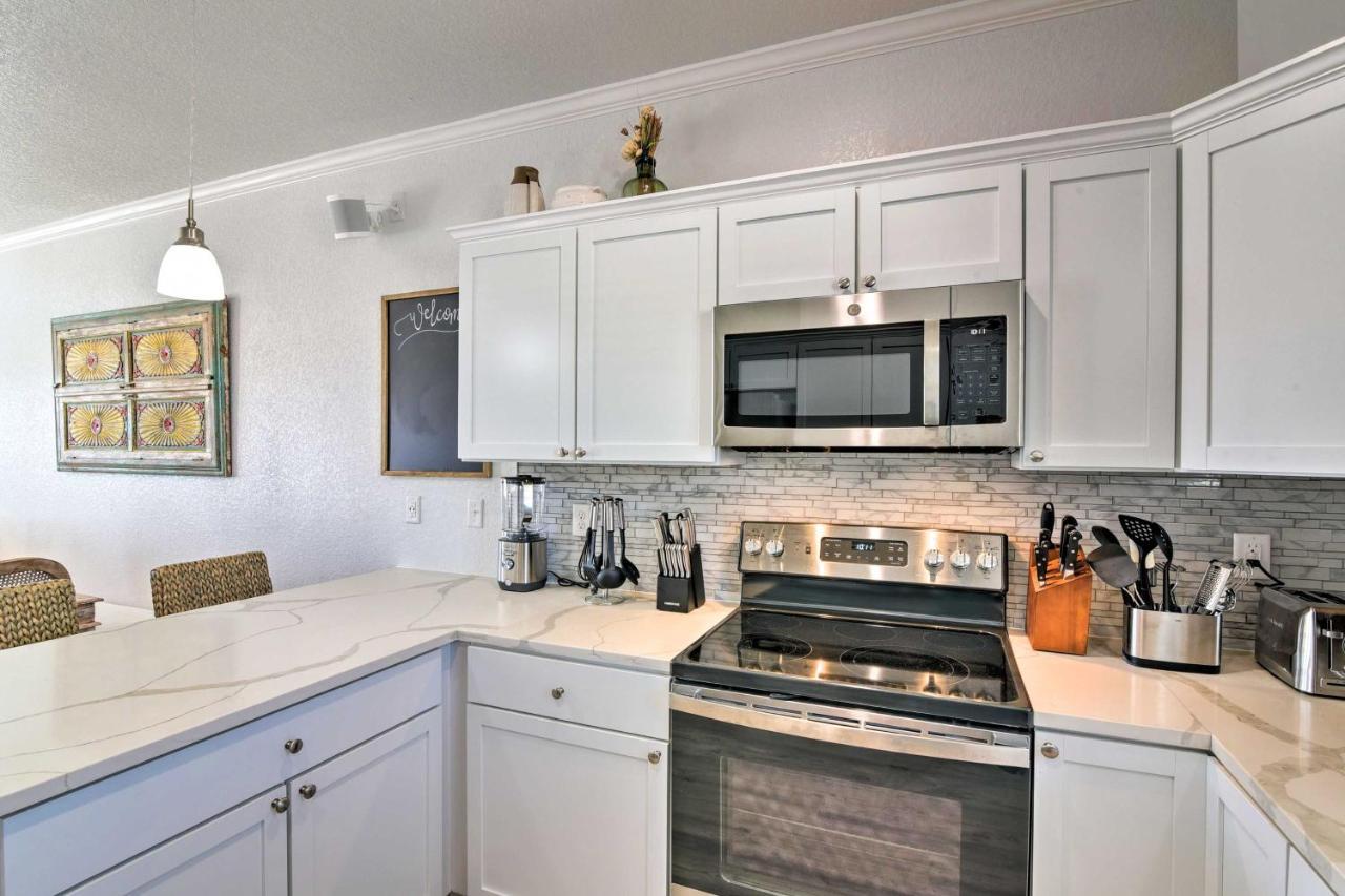 Coastal Surfside Beach House Walk To The Ocean! Exterior photo