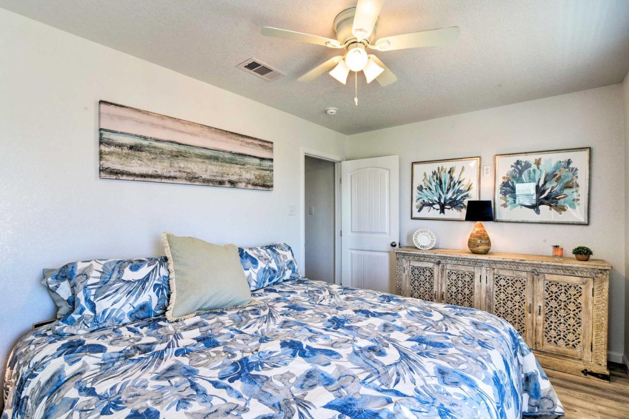 Coastal Surfside Beach House Walk To The Ocean! Exterior photo